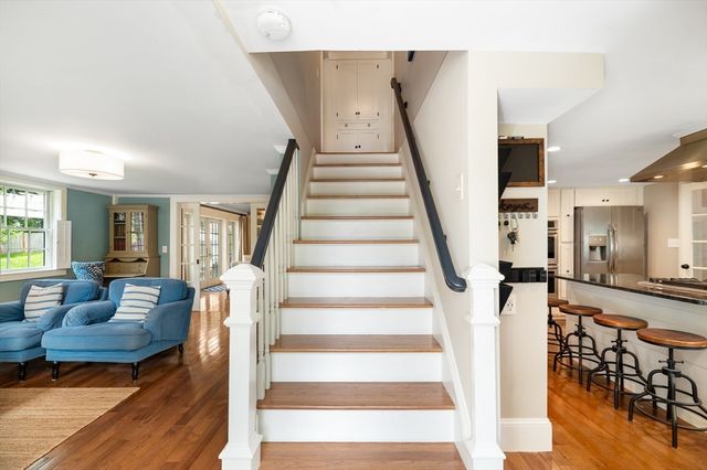 28 Ipswich Road, Topsfield, MA 01983