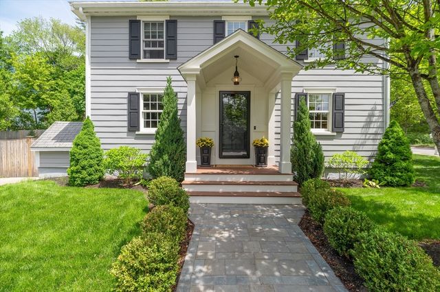 28 Ipswich Road, Topsfield, MA 01983