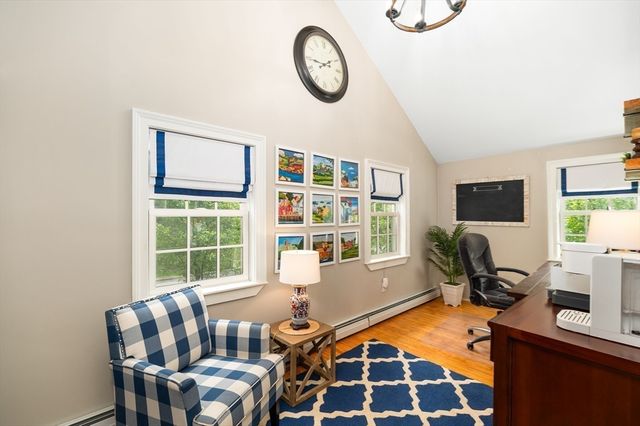 28 Ipswich Road, Topsfield, MA 01983