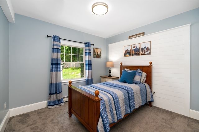 28 Ipswich Road, Topsfield, MA 01983