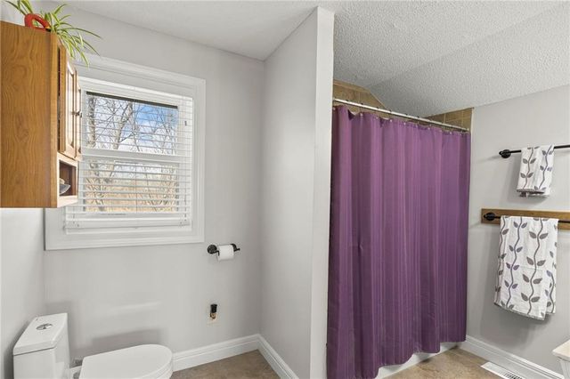 16788 Dwyer Road, Basehor, KS 66007