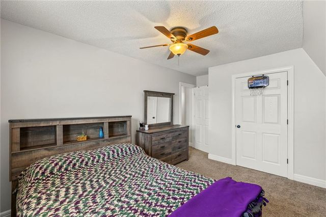 16788 Dwyer Road, Basehor, KS 66007