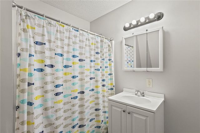 16788 Dwyer Road, Basehor, KS 66007