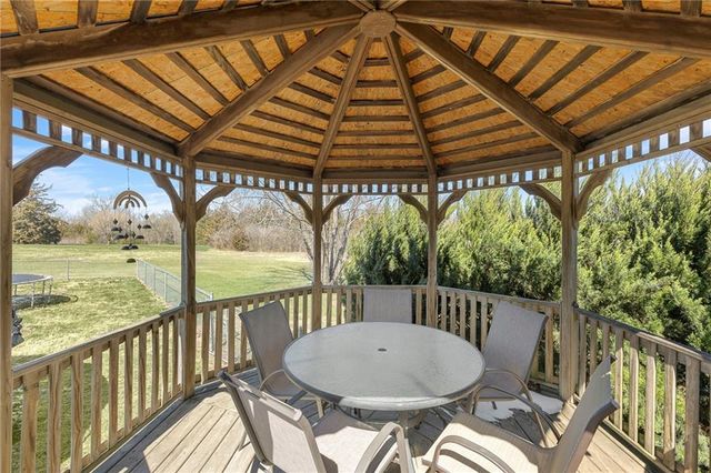 16788 Dwyer Road, Basehor, KS 66007