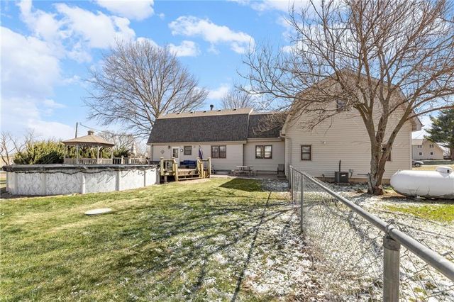 16788 Dwyer Road, Basehor, KS 66007