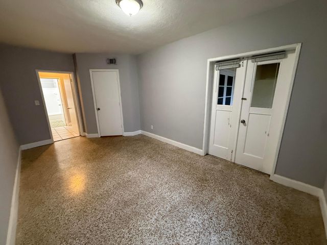 1621 NE 5th Street B, Fort Lauderdale, FL 33301