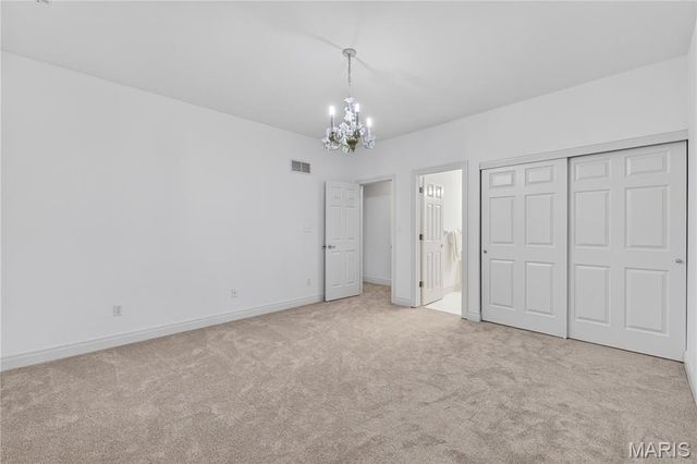 350 N Meramec Avenue, Clayton, MO 63105