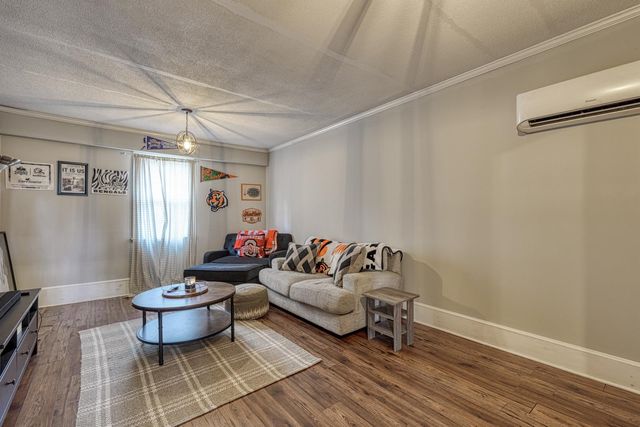 335 Foxhall Road, Spartanburg, SC 29306