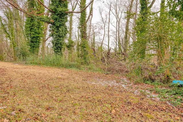 335 Foxhall Road, Spartanburg, SC 29306