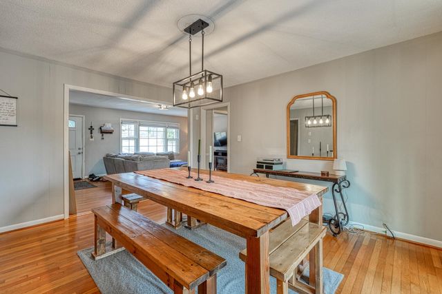 335 Foxhall Road, Spartanburg, SC 29306