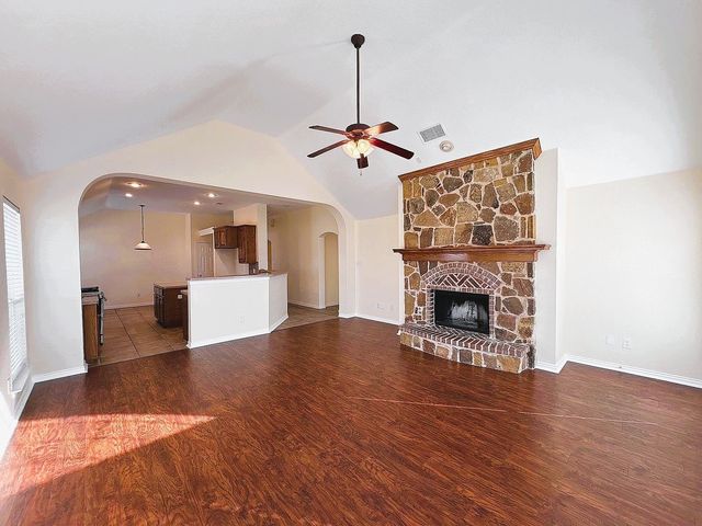 132 Cassandra Drive, Forney, TX 75126