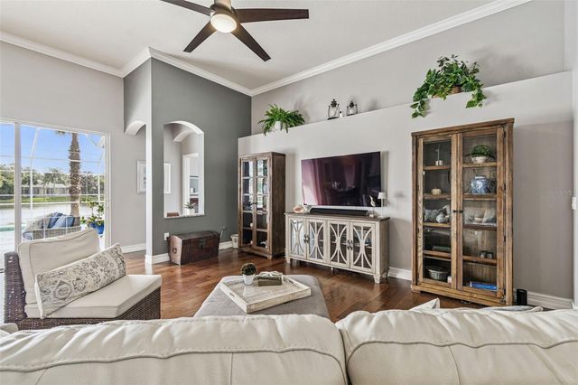 10101 WHISPER POINTE DRIVE, Tampa, FL 33647