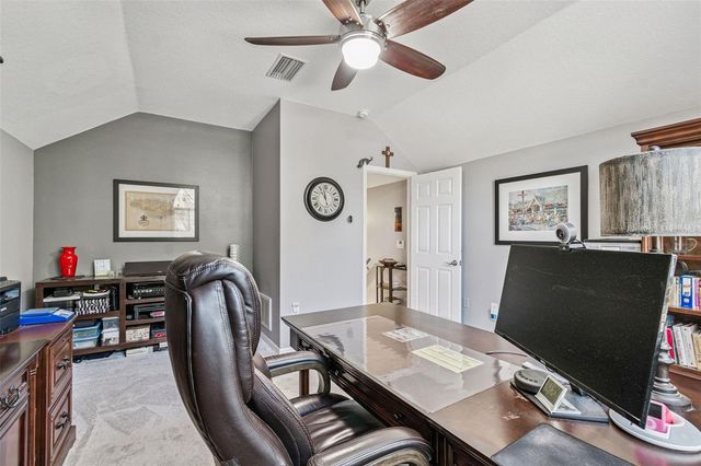 10101 WHISPER POINTE DRIVE, Tampa, FL 33647