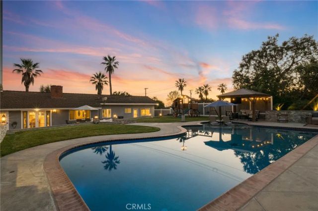 735 E Sierra Madre, Glendora, CA 91741