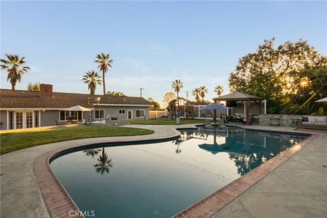 735 E Sierra Madre, Glendora, CA 91741