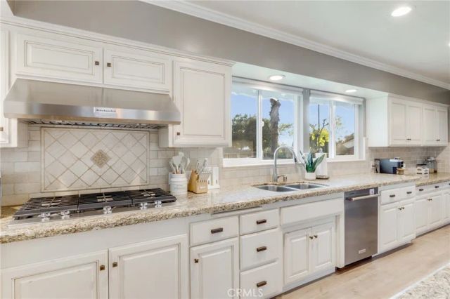735 E Sierra Madre, Glendora, CA 91741