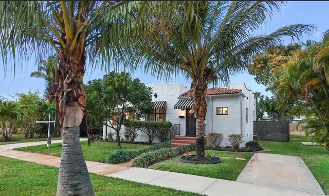 525 Evergreen Drive, West Palm Beach, FL 33403