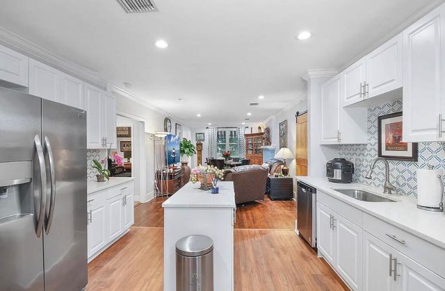 525 Evergreen Drive, West Palm Beach, FL 33403