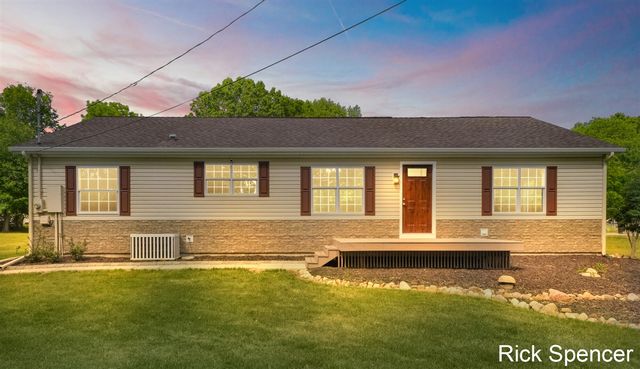3321 Babylon Road, Allegan, MI 49010