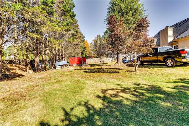 1245 Shamrock Hill Circle, Loganville, GA 30052