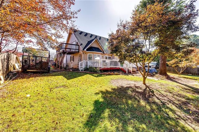 1245 Shamrock Hill Circle, Loganville, GA 30052
