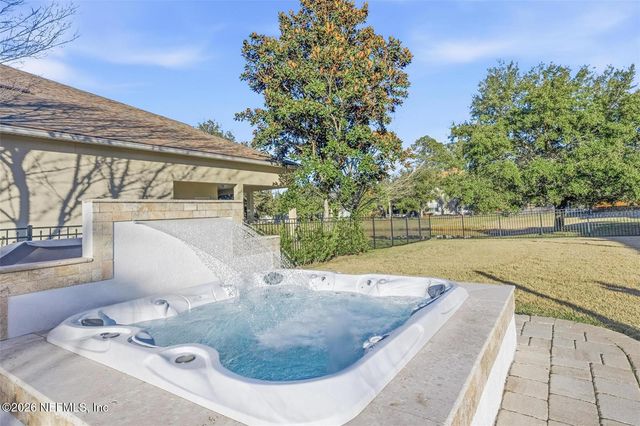 11833 FITCHWOOD Circle, Jacksonville, FL 32258