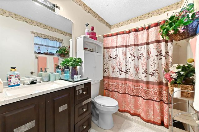 2531 Doral Way, Riviera Beach, FL 33407