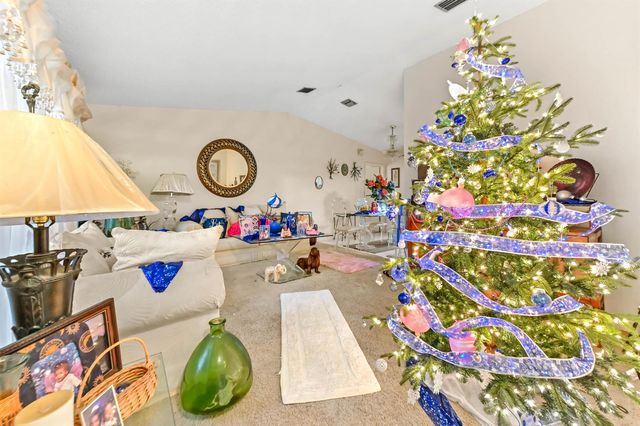 2531 Doral Way, Riviera Beach, FL 33407