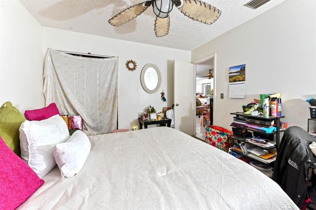2531 Doral Way, Riviera Beach, FL 33407