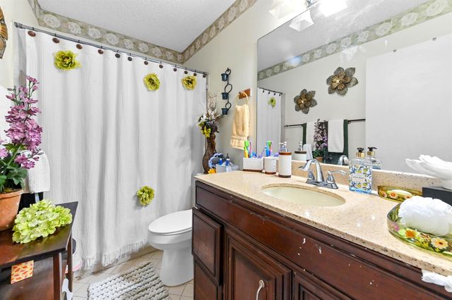 2531 Doral Way, Riviera Beach, FL 33407