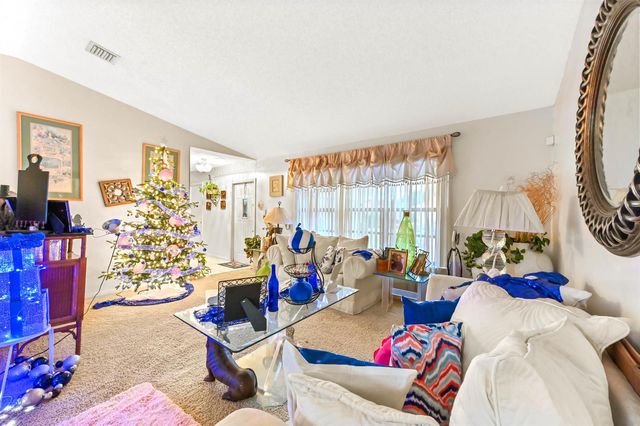 2531 Doral Way, Riviera Beach, FL 33407