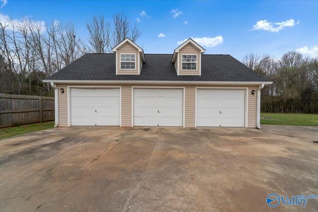 117 Mandy Drive, Hazel Green, AL 35750