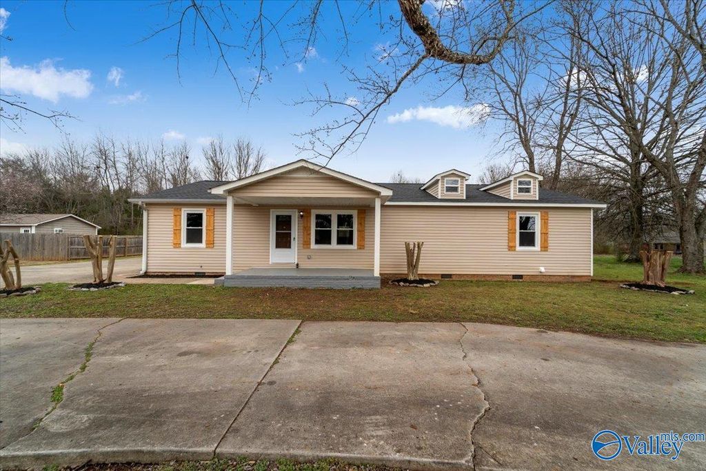 117 Mandy Drive, Hazel Green, AL 35750