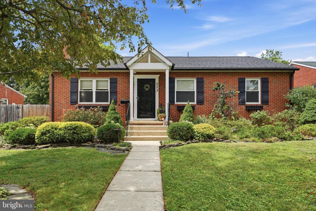 513 BIGGS AVE, Frederick, MD 21702