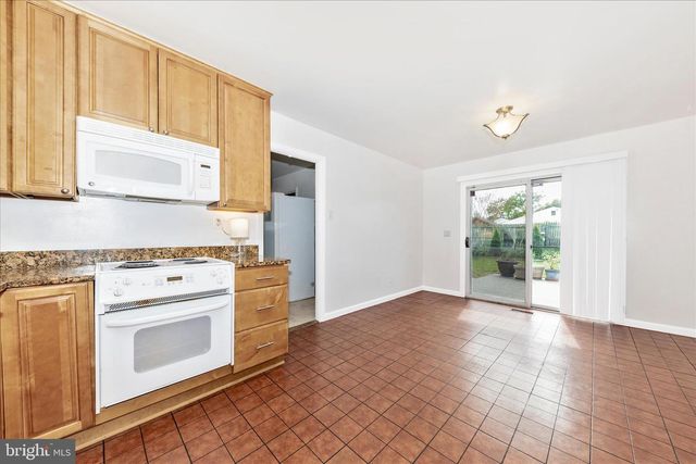 3508 MOYLAN DR, Bowie, MD 20715