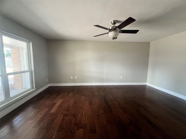 15126 Turkey Creek Drive, Houston, TX 77079