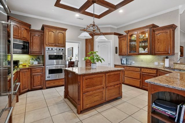 1118 Breckenridge Dr, Midland, TX 79705