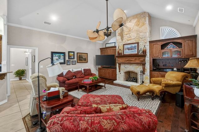 1118 Breckenridge Dr, Midland, TX 79705