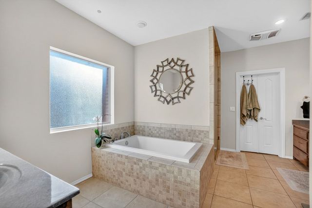 1118 Breckenridge Dr, Midland, TX 79705