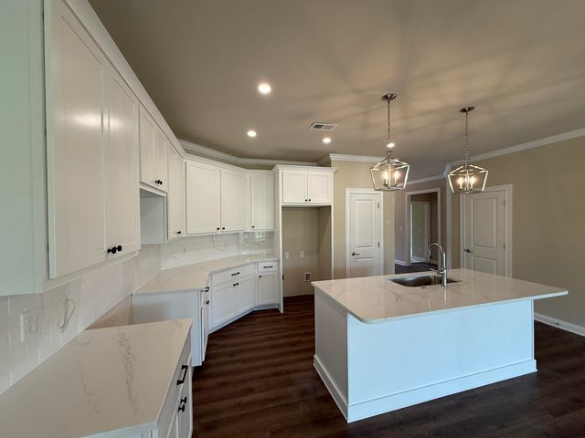 142 Winding Crk Drive, Georgetown, KY 40324