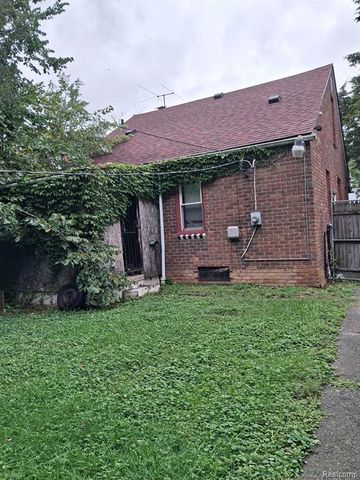 12600 Elmdale Street, Detroit, MI 48213