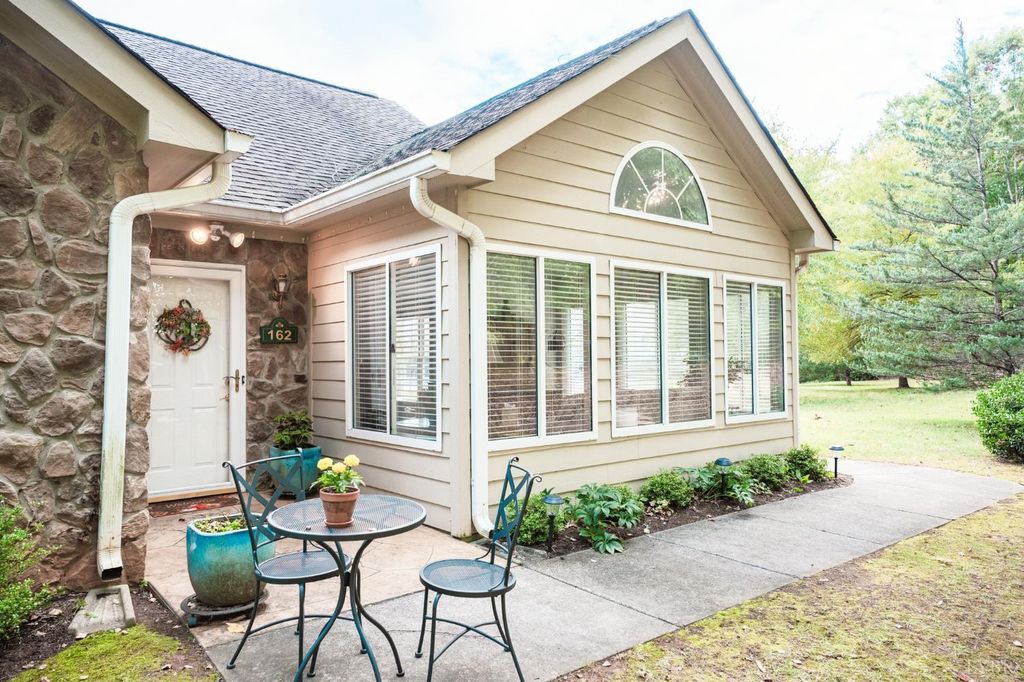 162 Salisbury Circle, Lynchburg, VA 24502
