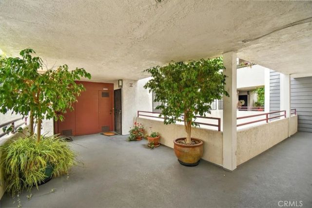 730 W 4th, Long Beach, CA 90802