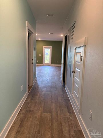 8868 Brigade Trl, Pensacola, FL 32534