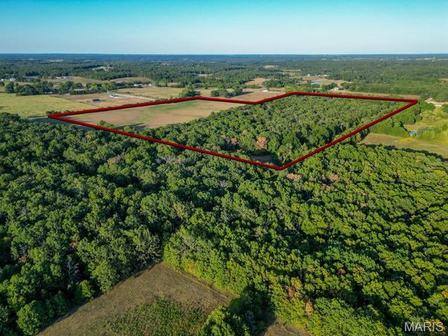 15800 HIGHWAY WW, Lebanon, MO 65536