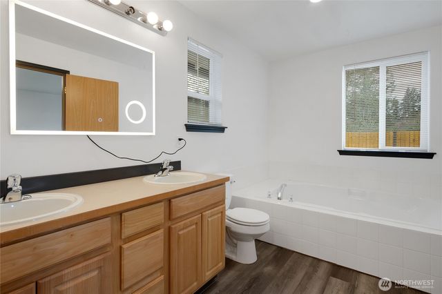 21605 143rd Street E, Bonney Lake, WA 98391