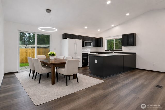 21605 143rd Street E, Bonney Lake, WA 98391