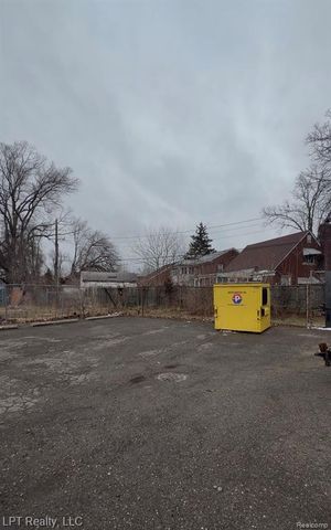 16210 James Couzens Freeway, Detroit, MI 48221