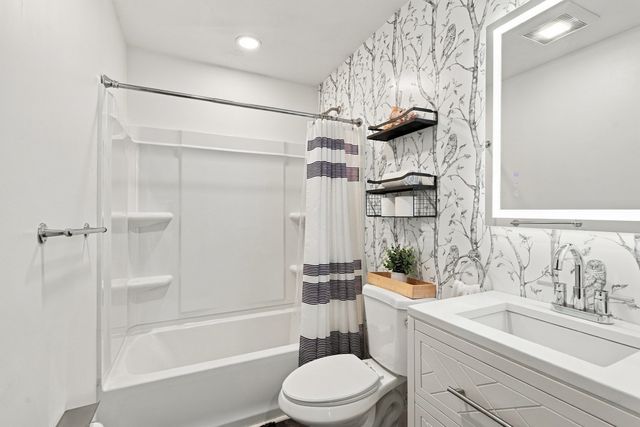 61 Esta Road, Plymouth, MA 02360