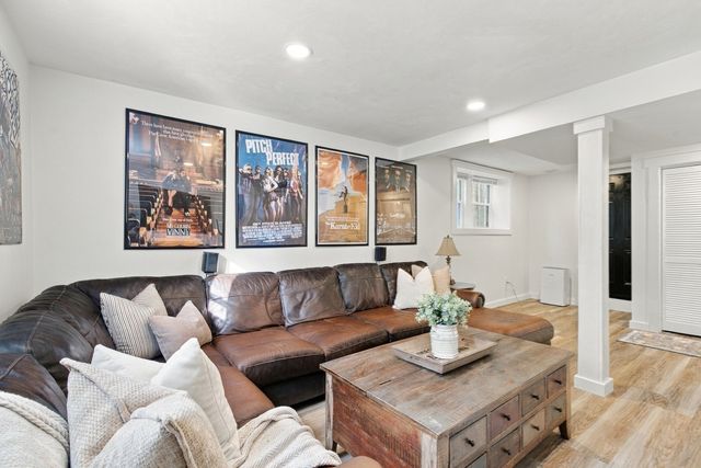 61 Esta Road, Plymouth, MA 02360